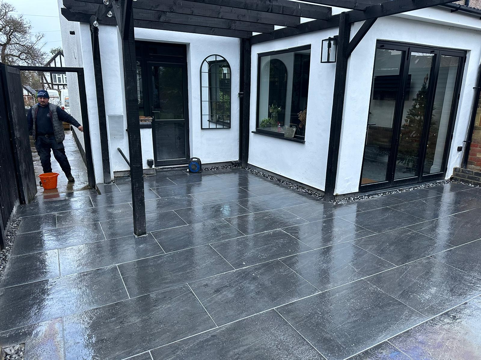 Black paito install